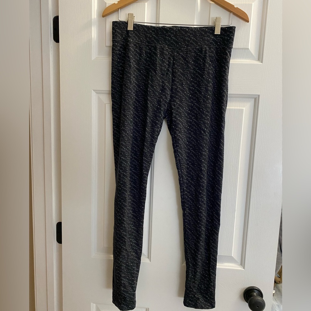 Woolx Brand cold weather leggings.